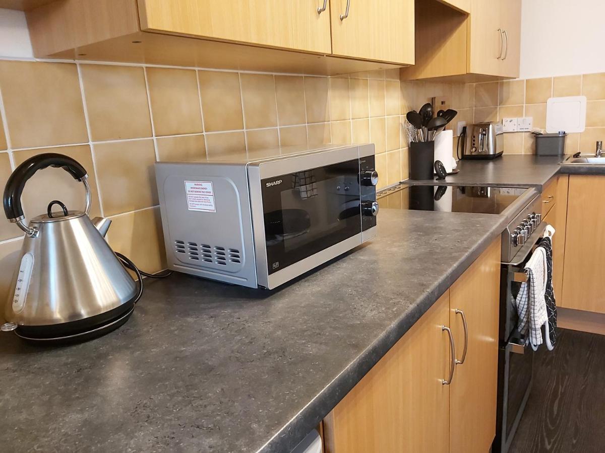 Inverness City Centre Apartment With Elevator And Google Chromecast Dış mekan fotoğraf