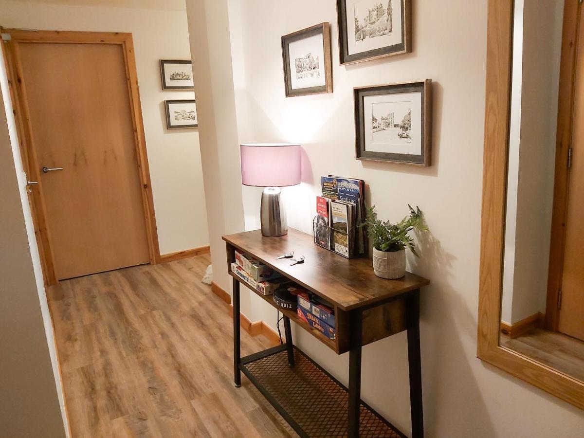 Inverness City Centre Apartment With Elevator And Google Chromecast Dış mekan fotoğraf